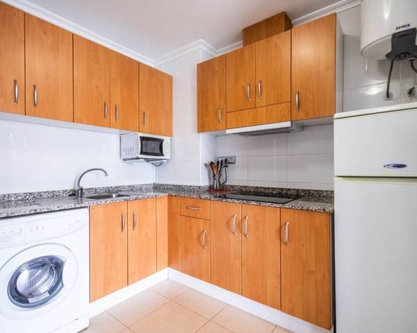 Appartement de 2 chambres à louer à El Molino, Torrevieja avec garage - 800 € (Ref: 8989968)