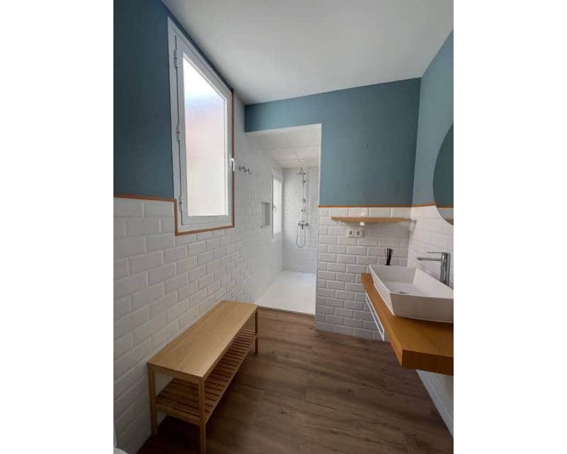 1 slaapkamer Studio te huur in Alicante stad - € 1.150 (Ref: 8998105)