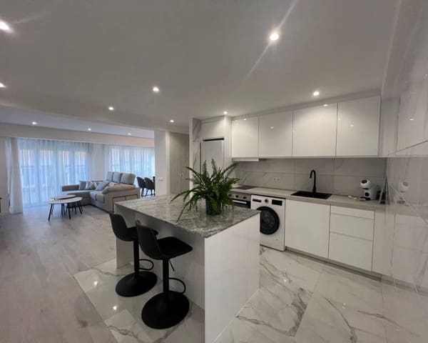 2 slaapkamer Appartement te koop in Centro - Muelle Pesquero, Torrevieja - € 250.000 (Ref: 9025207)