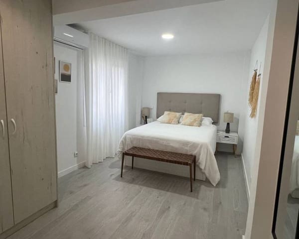 2 slaapkamer Appartement te koop in Centro - Muelle Pesquero, Torrevieja - € 250.000 (Ref: 9025207)