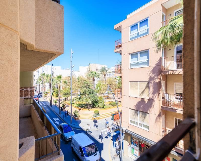 2 makuuhuone Huoneisto myytävänä paikassa Torrevieja - 250 000 € (Ref: 9025207)