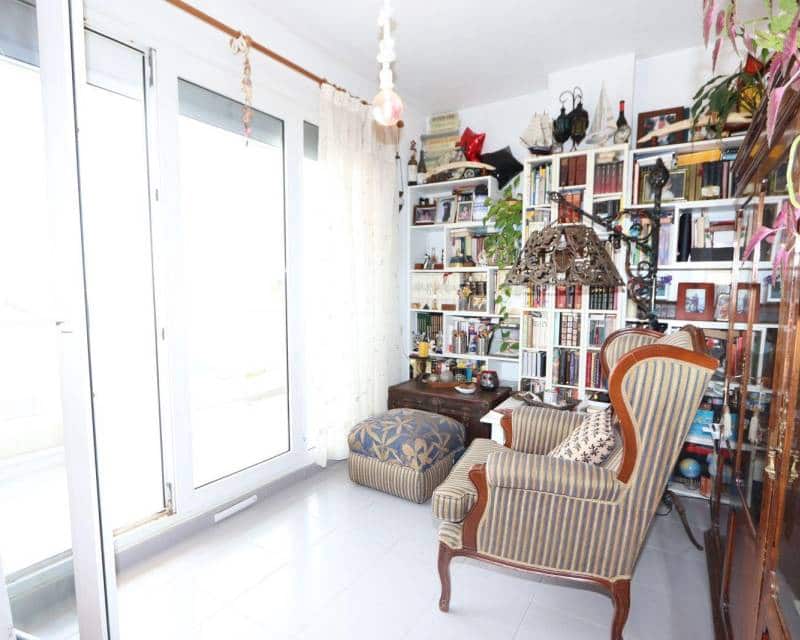 3 bedroom Apartment for sale in Torrevieja with pool - € 340,000 (Ref: 9041390)