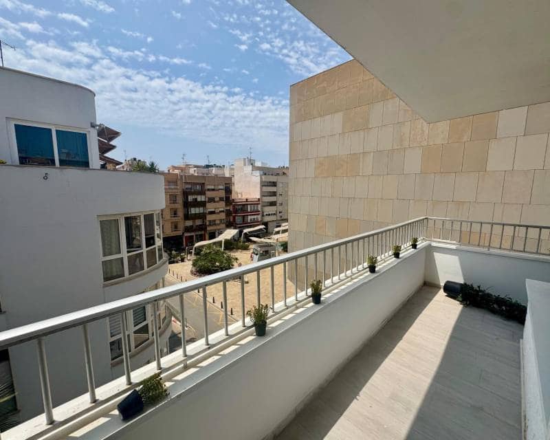 3 soverom Penthouse til salgs i Torrevieja - € 357 000 (Ref: 9076835)