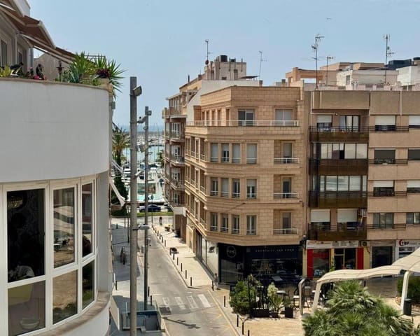 3 makuuhuone Kattohuoneisto myytävänä paikassa Centro - Muelle Pesquero, Torrevieja - 357 000 € (Ref: 9076835)