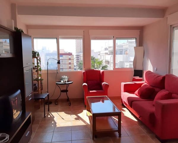 2 slaapkamer Appartement te huur in Las Piscinas Naturales, Torrevieja - € 750 (Ref: 9107992)