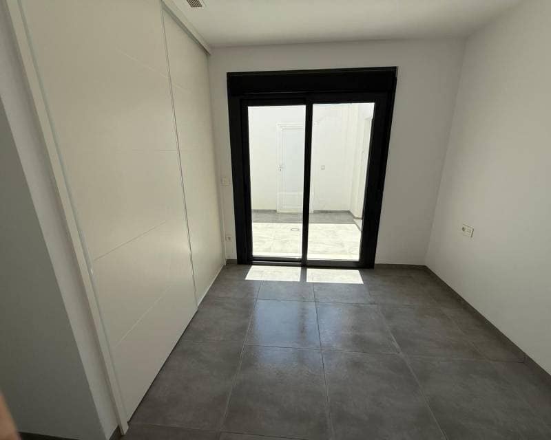 3 sovrum Villa till salu i Torre de la Horadada med pool - 295 000 € (Ref: 9123806)