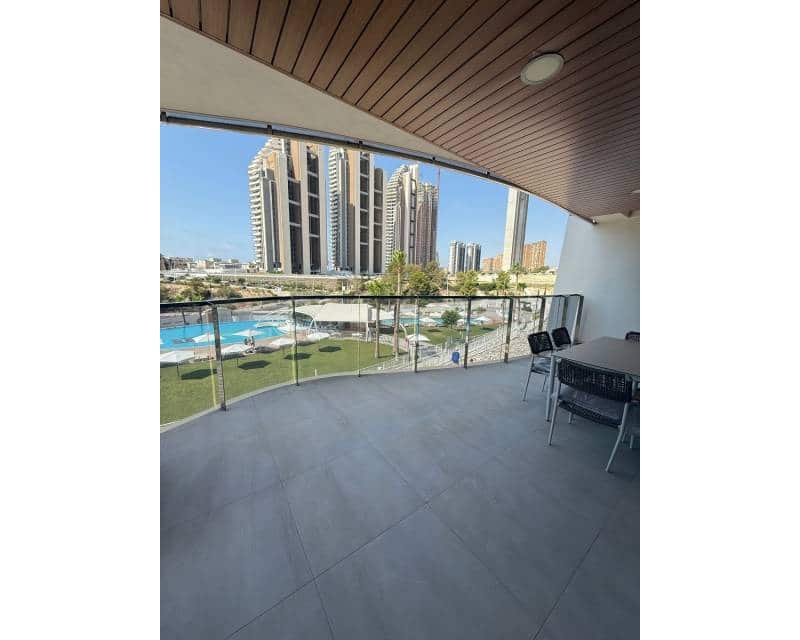 3 quarto Apartamento para arrendar em Benidorm com piscina garagem - 2 500 € (Ref: 9129091)