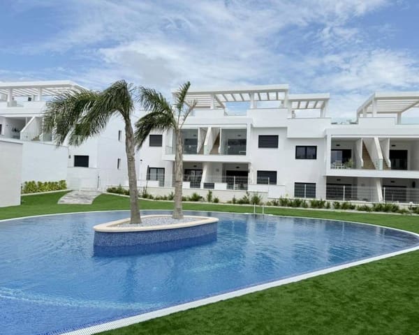 2 soveværelse Lejlighed til leje i Los Balcones med swimmingpool garage - € 1.700 (Ref: 9161609)