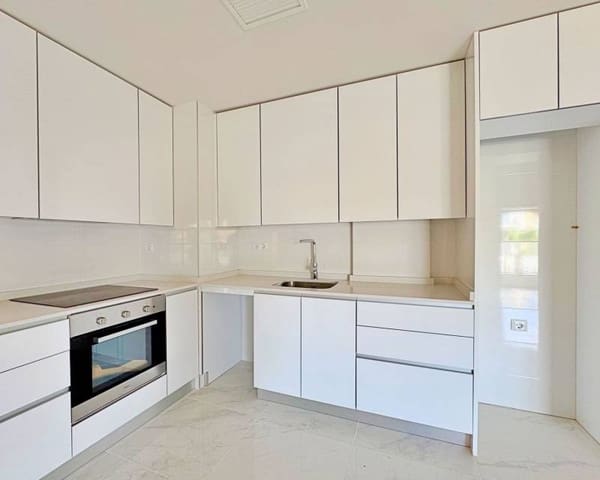 Ático de 2 habitaciones en Villamartin, Orihuela en venta - 259.000 € (Ref: 9189930)