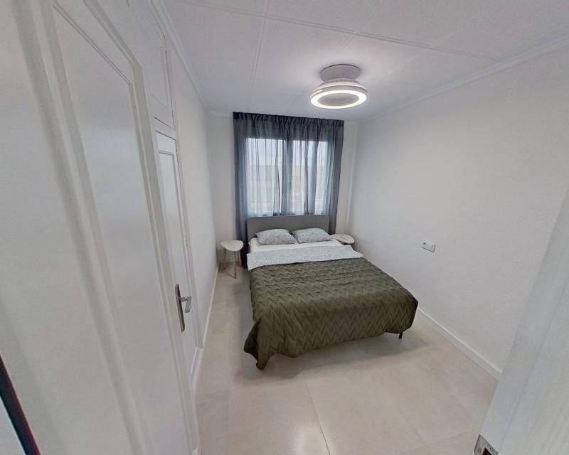 3 soverom Strandleiligheter til salgs i Torrevieja med svømmebasseng - € 235 000 (Ref: 9189933)