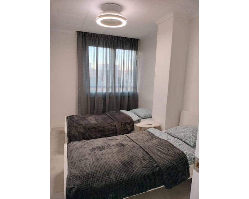 3 soverom Strandleiligheter til salgs i Torrevieja med svømmebasseng - € 235 000 (Ref: 9189933)