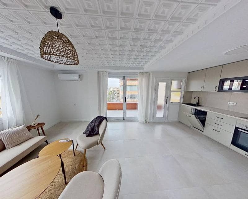 3 soverom Strandleiligheter til salgs i Torrevieja med svømmebasseng - € 235 000 (Ref: 9189933)