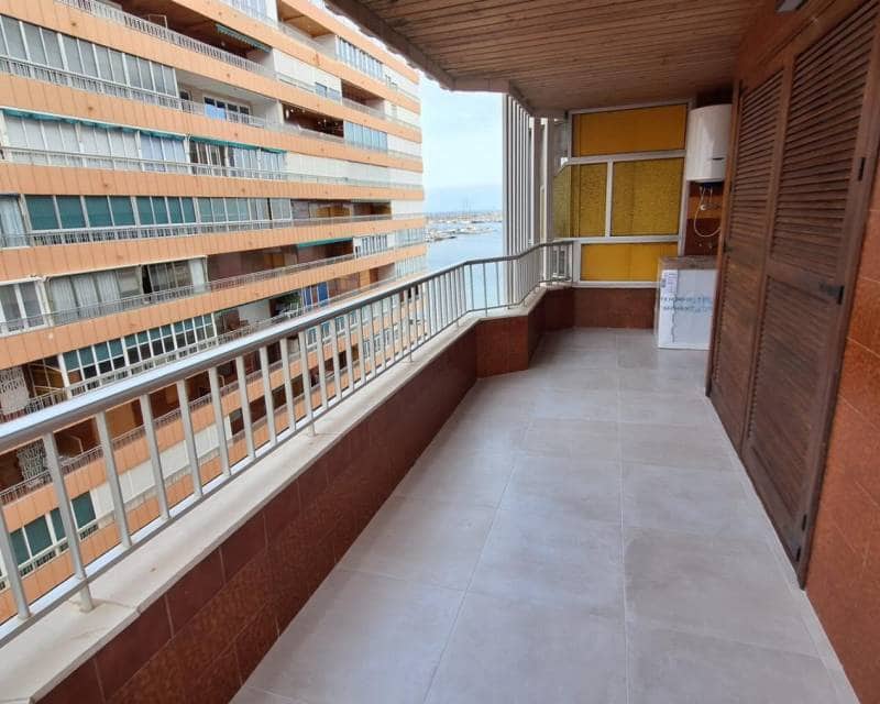 3 soverom Strandleiligheter til salgs i Torrevieja med svømmebasseng - € 235 000 (Ref: 9189933)