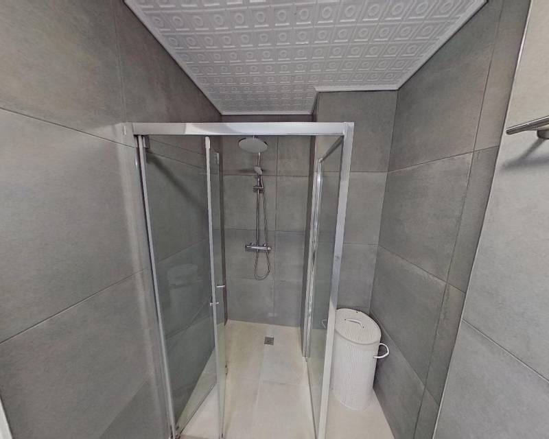 3 soverom Strandleiligheter til salgs i Torrevieja med svømmebasseng - € 235 000 (Ref: 9189933)