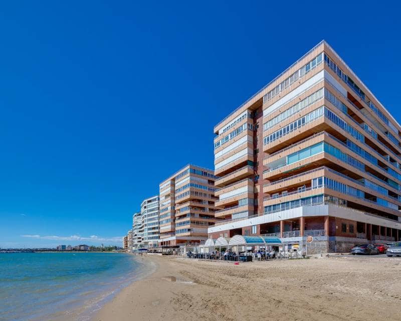 3 soverom Strandleiligheter til salgs i Torrevieja med svømmebasseng - € 235 000 (Ref: 9189933)