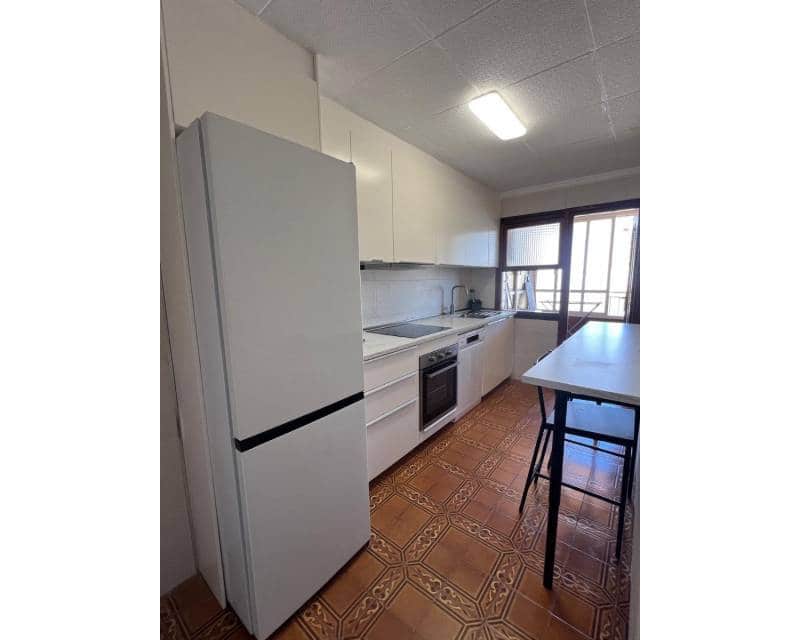 3 soverom Strandleiligheter til salgs i Torrevieja med svømmebasseng garasje - € 1 250 (Ref: 9203475)