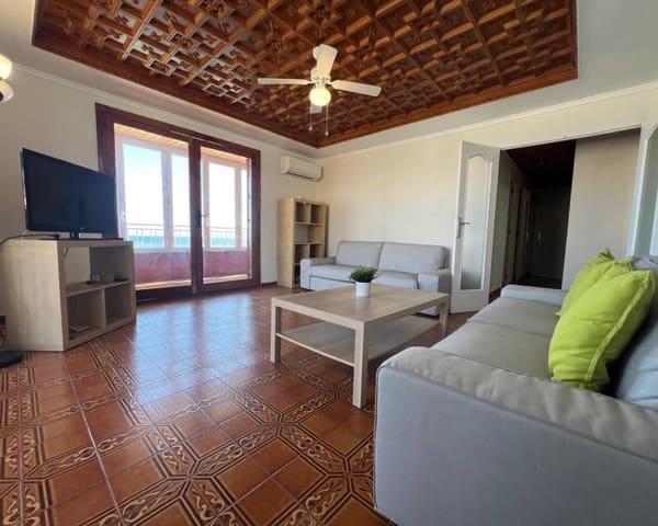 3 camera da letto Appartamento sulla Spiaggia da affitare come casa vacanza in Torrevieja con piscina garage - 1.250 € (Rif: 9203475)