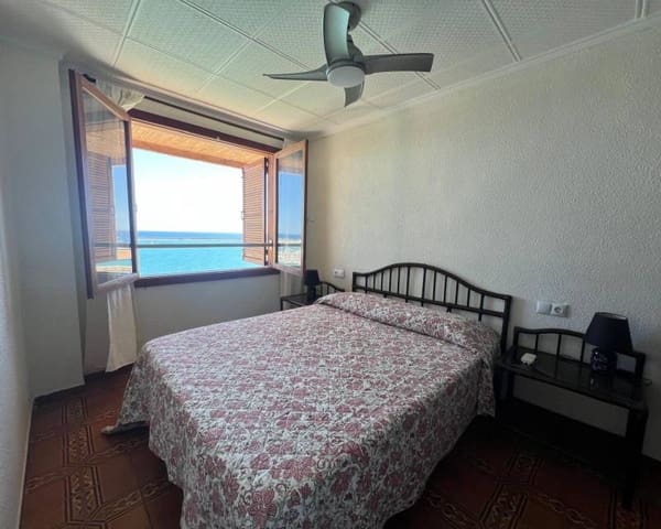 3 camera da letto Appartamento sulla Spiaggia da affitare come casa vacanza in Torrevieja con piscina garage - 1.250 € (Rif: 9203475)