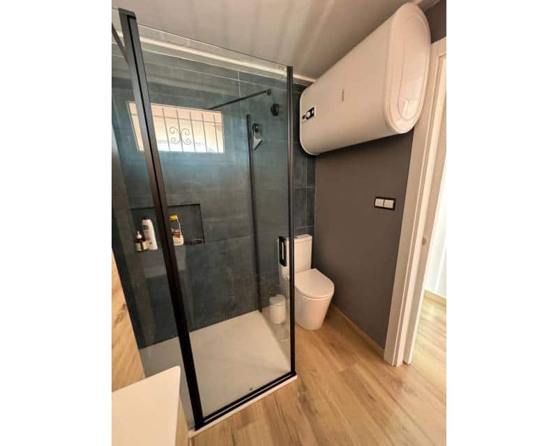 1 slaapkamer Strandappartement te huur in La Veleta - € 750 (Ref: 9244507)