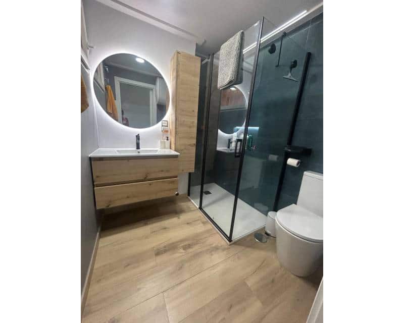 1 slaapkamer Strandappartement te huur in La Veleta - € 750 (Ref: 9244507)