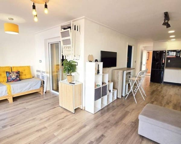 1 slaapkamer Strandappartement te huur in La Veleta, Torrevieja - € 750 (Ref: 9244507)