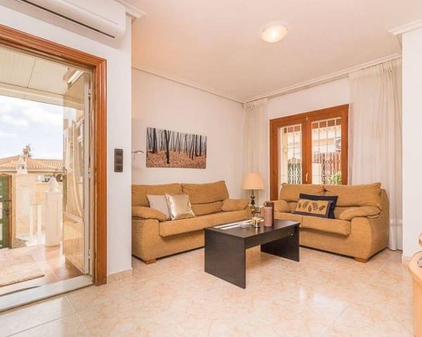 3 soverom Rekkehus til salgs i Playa Flamenca, Orihuela med svømmebasseng - € 239 000 (Ref: 9245605)