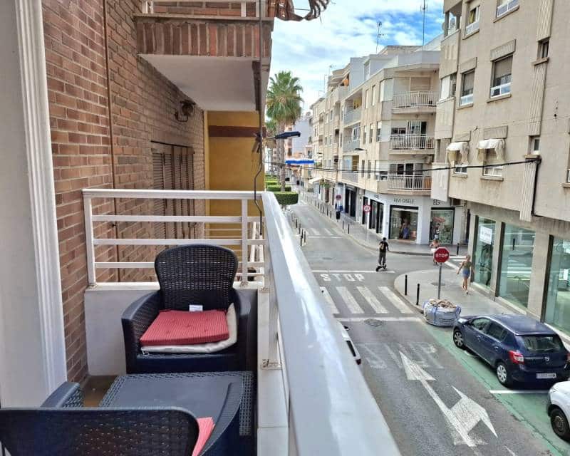 3 chambre Appartement à vendre à Torrevieja - 225 000 € (Ref: 9261927)