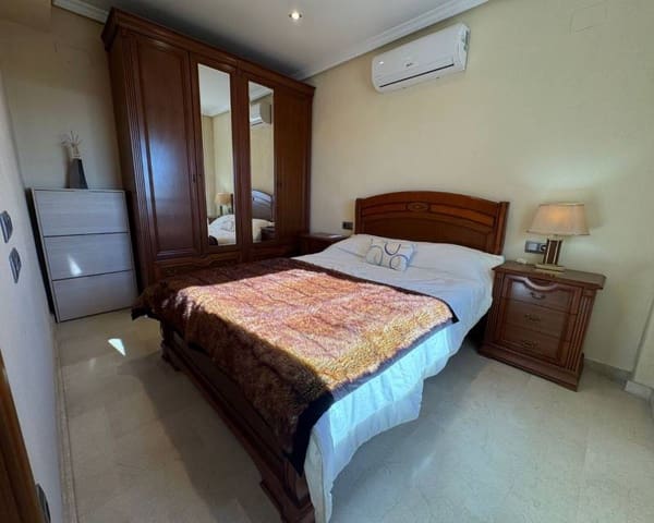 1 slaapkamer Strandappartement te huur in Centro - Muelle Pesquero, Torrevieja - € 800 (Ref: 9263502)