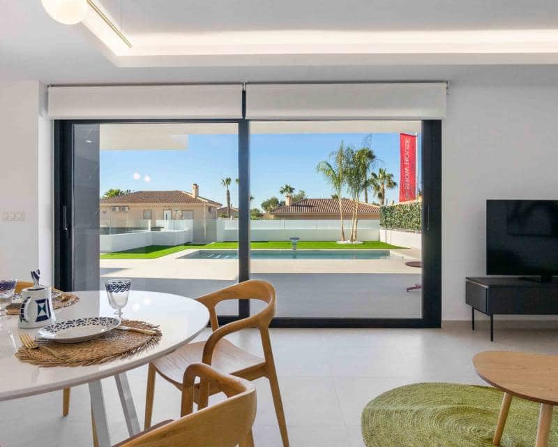 3 bedroom Villa for sale in Rojales - € 549,000 (Ref: 9296156)