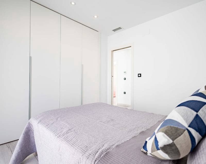 4 bedroom Villa for sale in Orihuela Costa with pool - € 620,000 (Ref: 9311873)