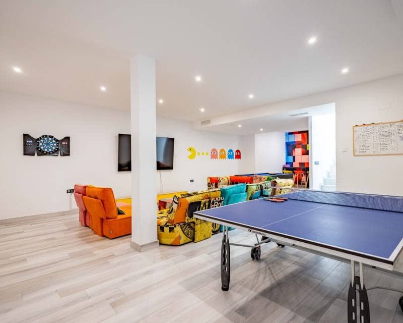 4 bedroom Villa for sale in Orihuela Costa with pool - € 620,000 (Ref: 9311873)