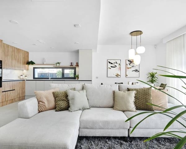 3 bedroom Villa for sale in San Miguel de Salinas with pool garage - € 591,000 (Ref: 9314406)