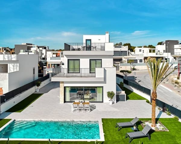 3 bedroom Villa for sale in San Miguel de Salinas with pool garage - € 591,000 (Ref: 9314406)