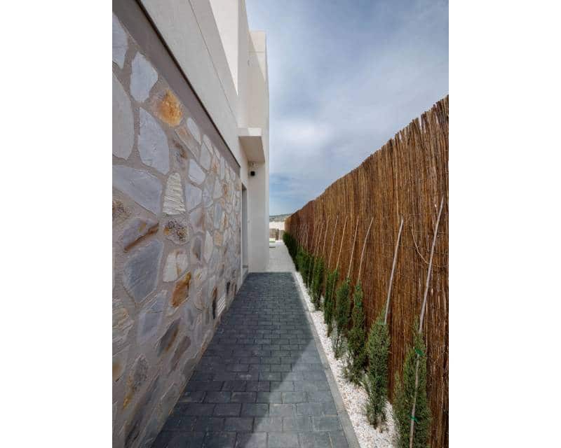 3 bedroom Villa for sale in Algorfa with pool - € 478,000 (Ref: 9328668)