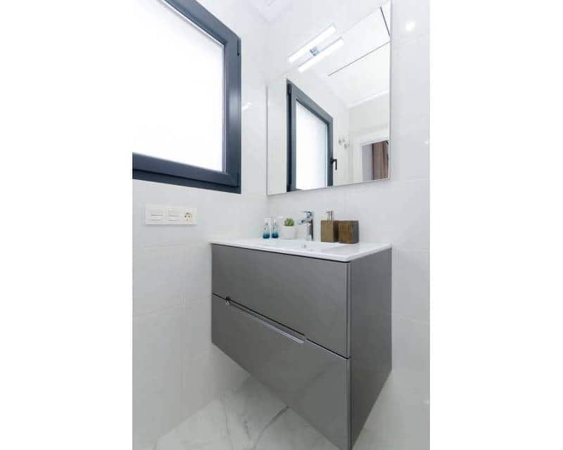 3 bedroom Villa for sale in Torrevieja with pool - € 409,000 (Ref: 9335713)