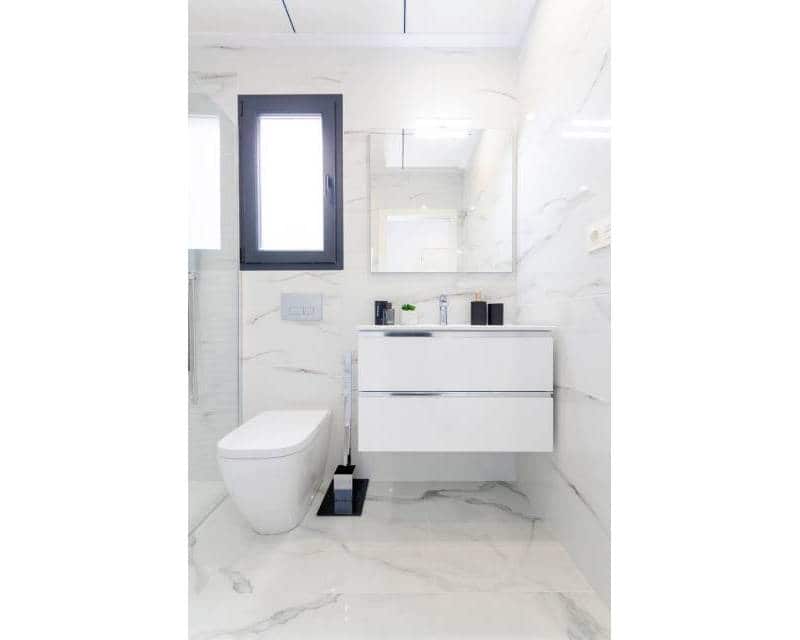 3 bedroom Villa for sale in Torrevieja with pool - € 409,000 (Ref: 9335713)