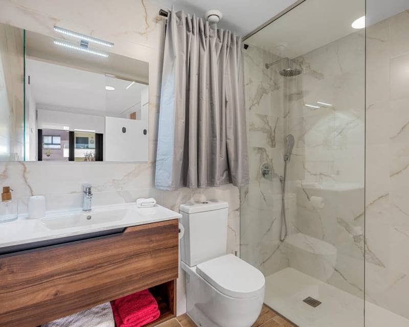 2 soveværelse Lejlighed til salg i Orihuela Costa med swimmingpool - € 249.500 (Ref: 9343887)