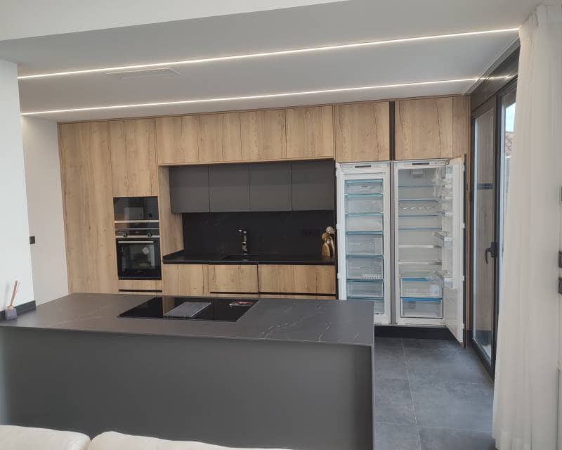 Chalet de 3 habitaciones en Los Balcones en venta con piscina - 650.000 € (Ref: 9354038)