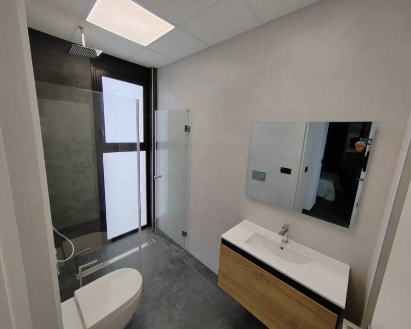 Chalet de 3 habitaciones en Los Balcones en venta con piscina - 650.000 € (Ref: 9354038)