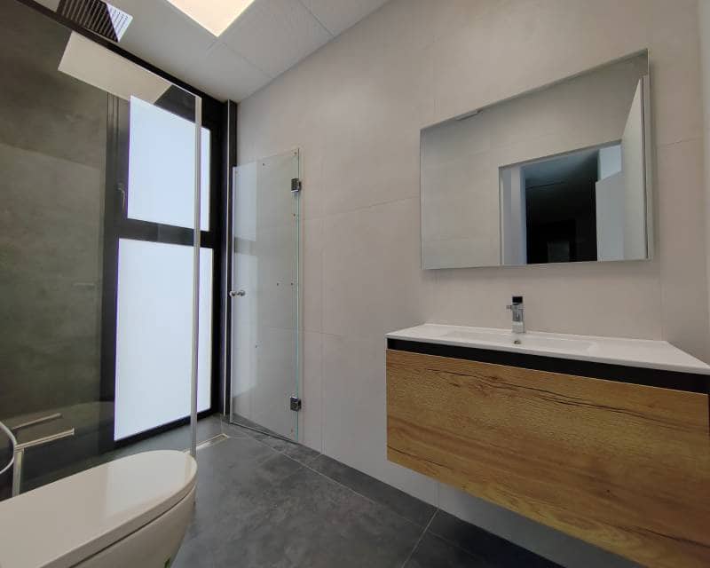 Chalet de 3 habitaciones en Los Balcones en venta con piscina - 650.000 € (Ref: 9354038)