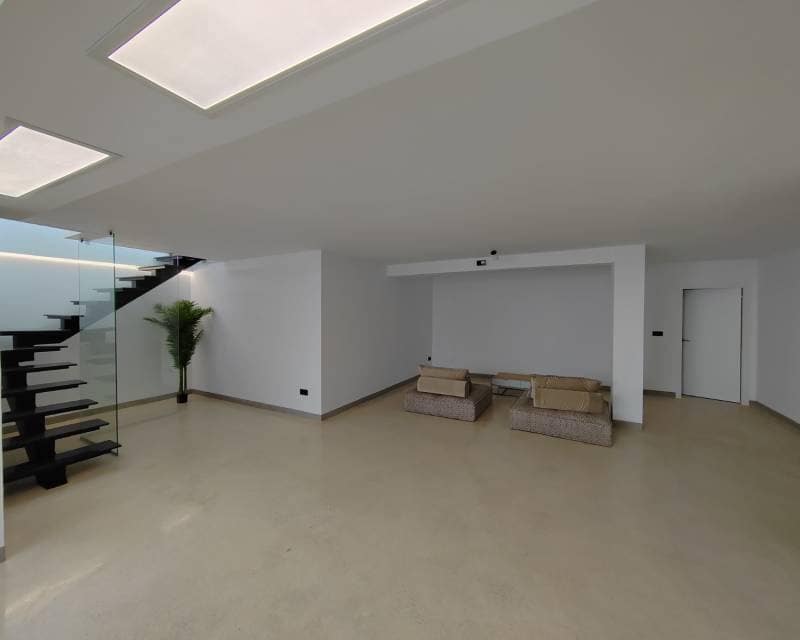 Chalet de 3 habitaciones en Los Balcones en venta con piscina - 650.000 € (Ref: 9354038)