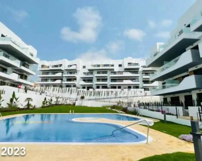 2 slaapkamer Appartement te koop in Orihuela Costa met zwembad - € 265.000 (Ref: 9354170)