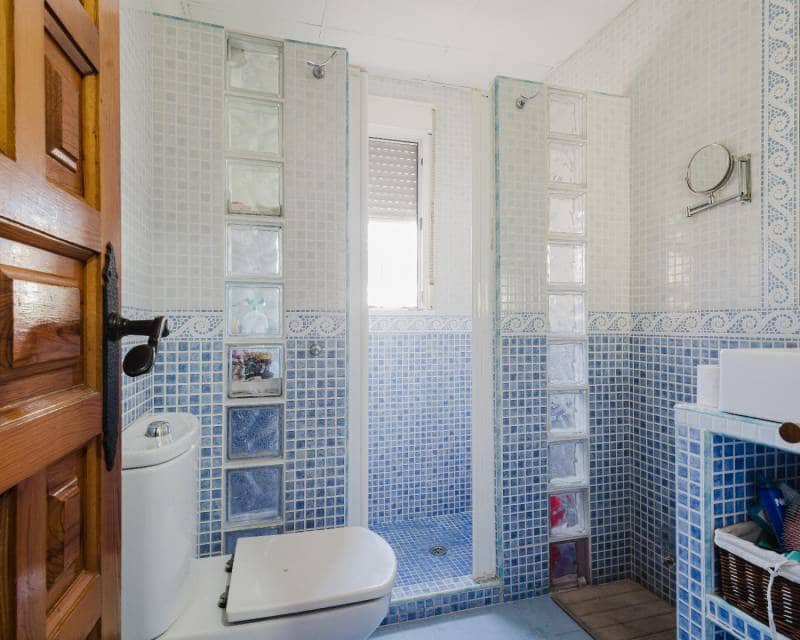 5 slaapkamer Villa te koop in La Siesta met zwembad - € 449.000 (Ref: 9362928)