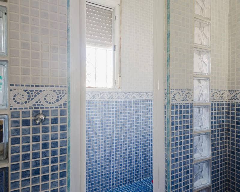 5 slaapkamer Villa te koop in La Siesta met zwembad - € 449.000 (Ref: 9362928)