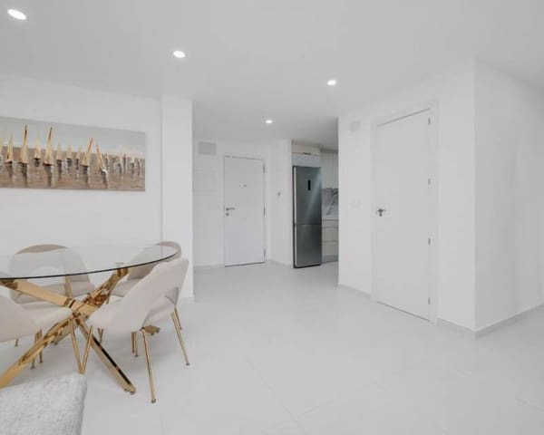 3 slaapkamer Strandappartement te koop in Playa de los Náufragos, Torrevieja - € 269.000 (Ref: 9363102)