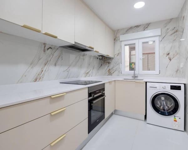 3 slaapkamer Strandappartement te koop in Playa de los Náufragos, Torrevieja - € 269.000 (Ref: 9363102)