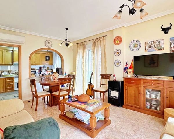 3 soveværelse Rækkehus til salg i Villamartin, Orihuela - € 275.900 (Ref: 9363277)