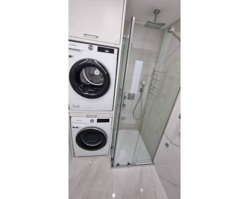 Apartamento de 2 habitaciones en Torrevieja en venta - 239.000 € (Ref: 9403145)