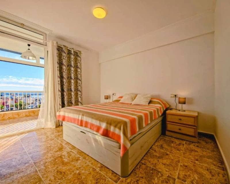 2 sypialnia Apartament do wynajęcia w Torrevieja z basenem - 1 000 € (Ref: 9413012)