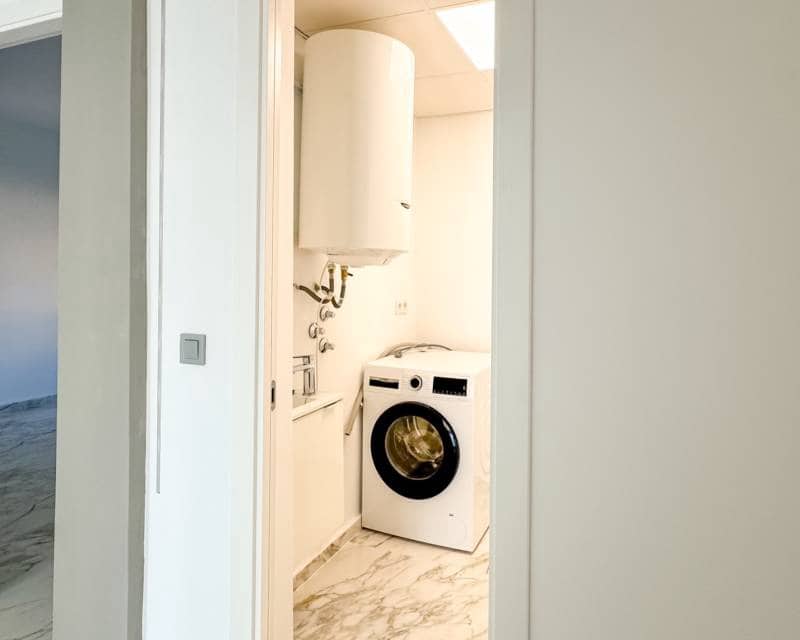 4 sypialnia Willa na sprzedaż w Los Balcones z basenem - 995 000 € (Ref: 9417880)